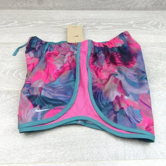 Nike Tempo Gym Running Shorts Womens Size Medium Cosmic Fuchsia NEW - Picture 3 of 9